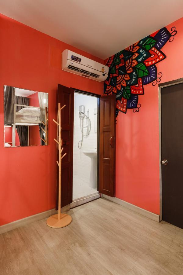 Hostel Ilili House Čiang Mai Exteriér fotografie
