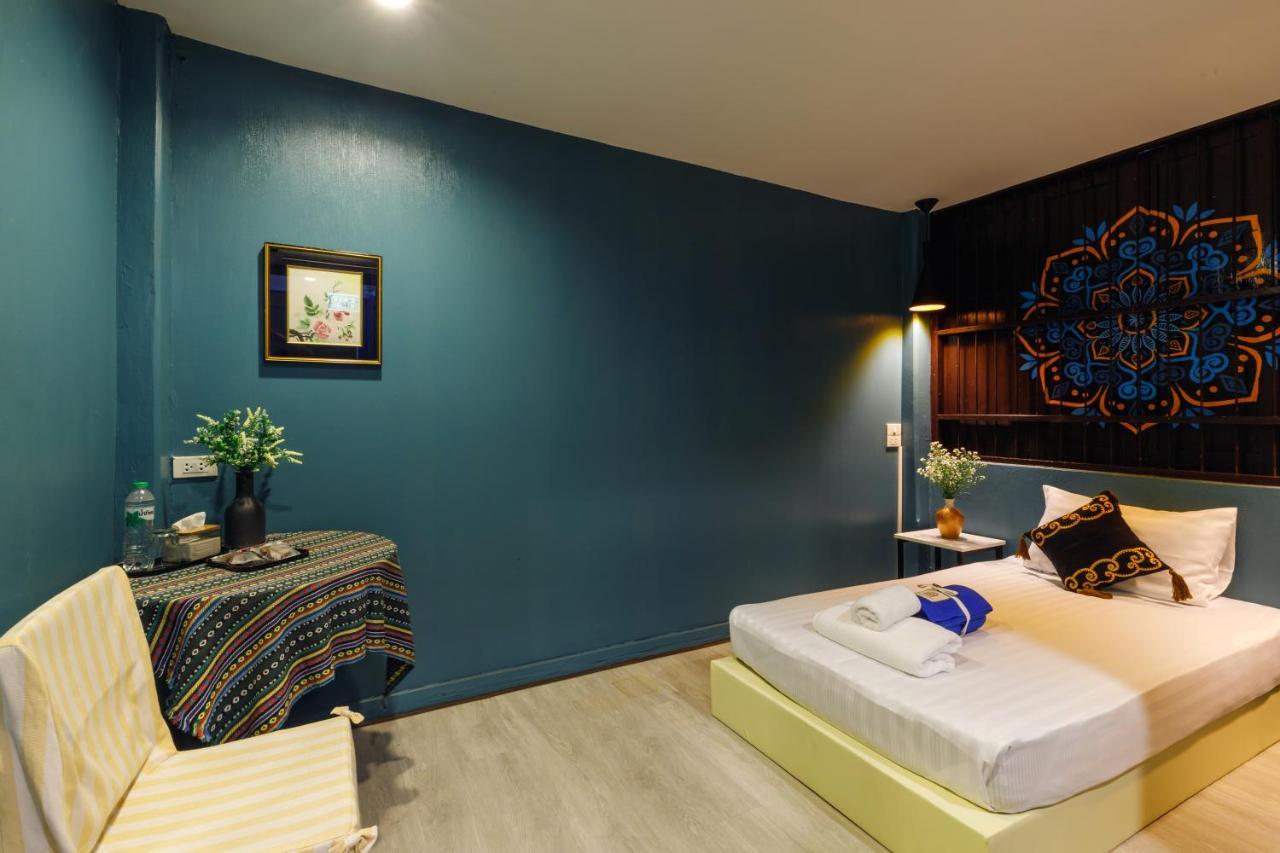 Hostel Ilili House Čiang Mai Exteriér fotografie